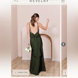 Forest green revelry dress fits size 8. Worn on 5ft 6inch woman with 2inch heel